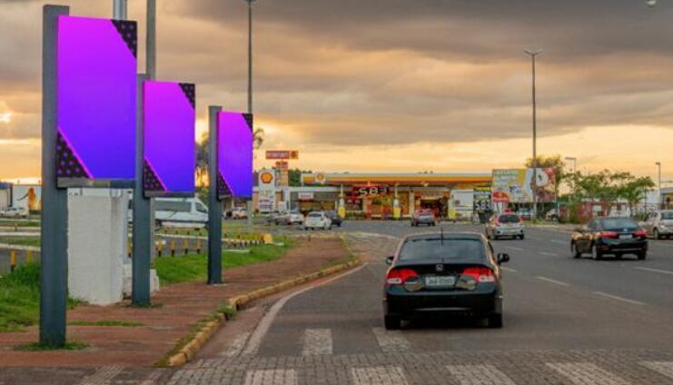 巴西利亞機(jī)場(chǎng)廣告